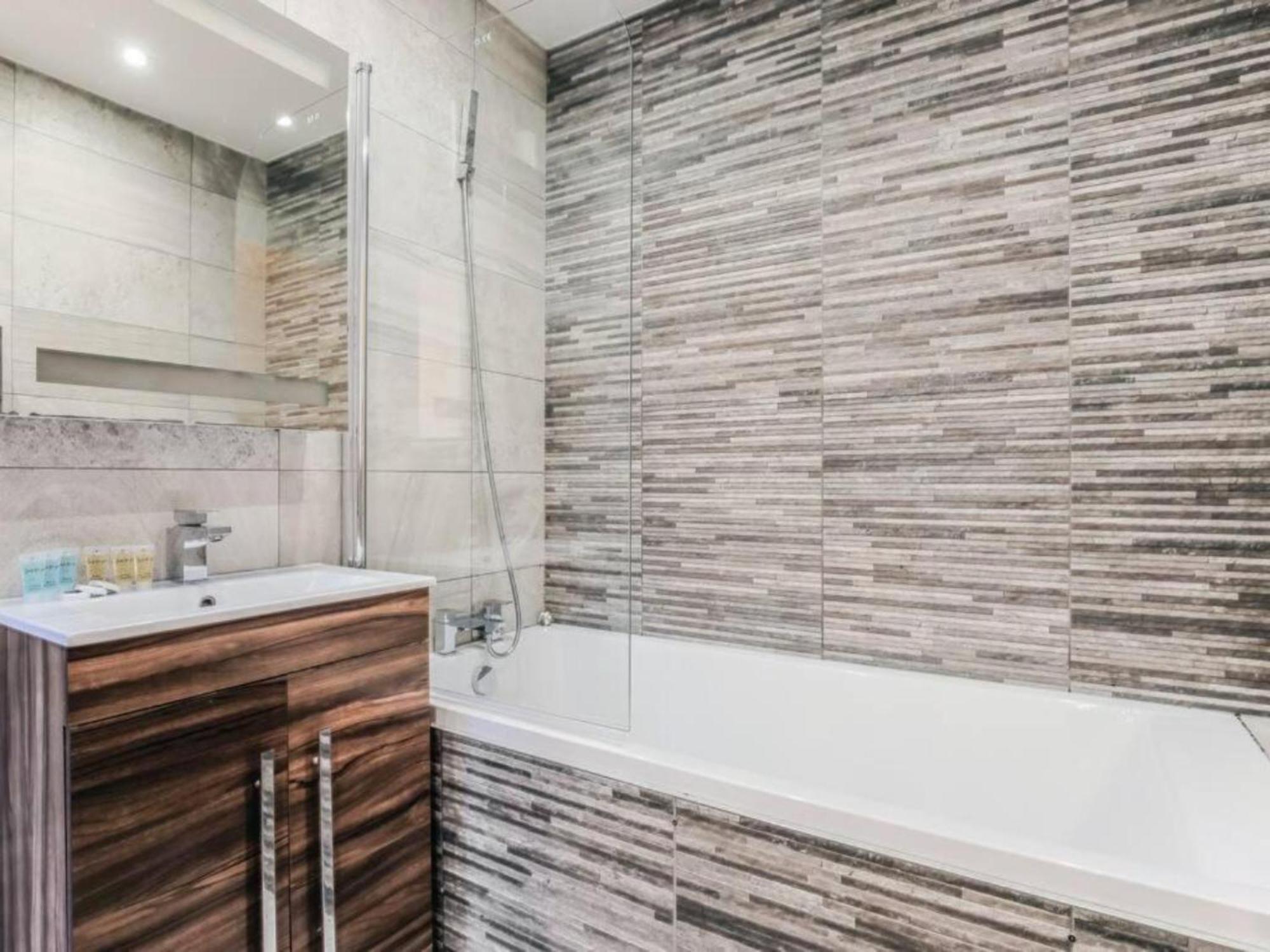Pass The Keys Ealing Queen Of The Suburbs 2Bd Apartment Londres Extérieur photo